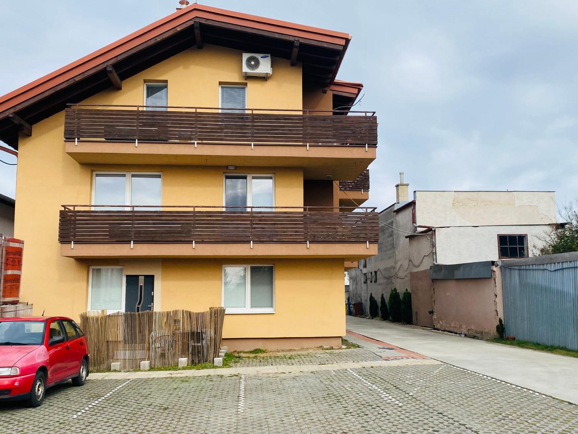 Design Apartment Bratislava Esterno foto